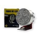 Faro de 4 LED disponible en carcaza de color (azul, dorado, negro, plata, rojo y verde)