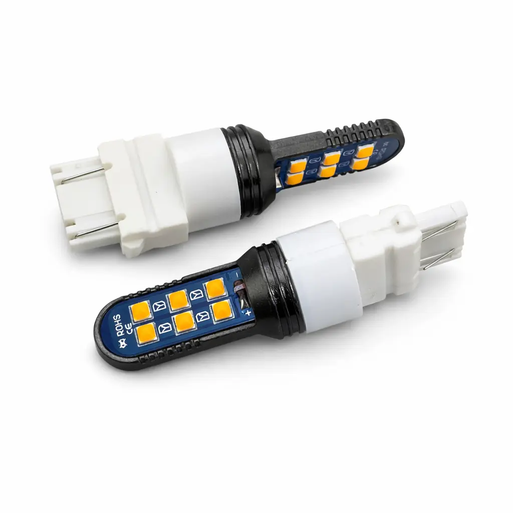 Foco 3157 con 12 LED ambar