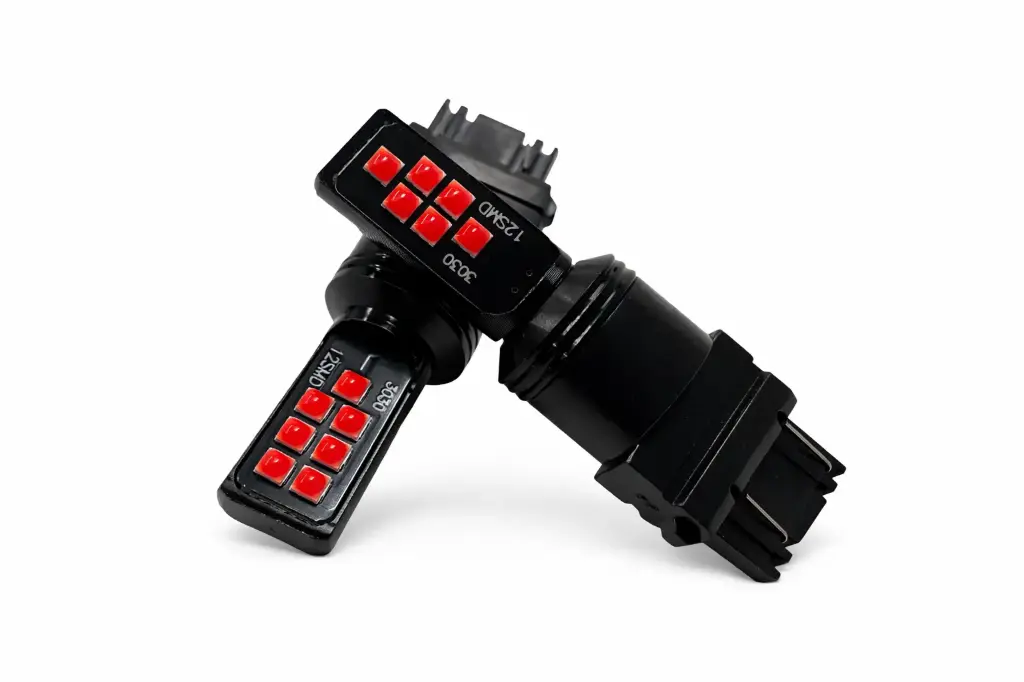 Foco de 12 LED 3157 rojo