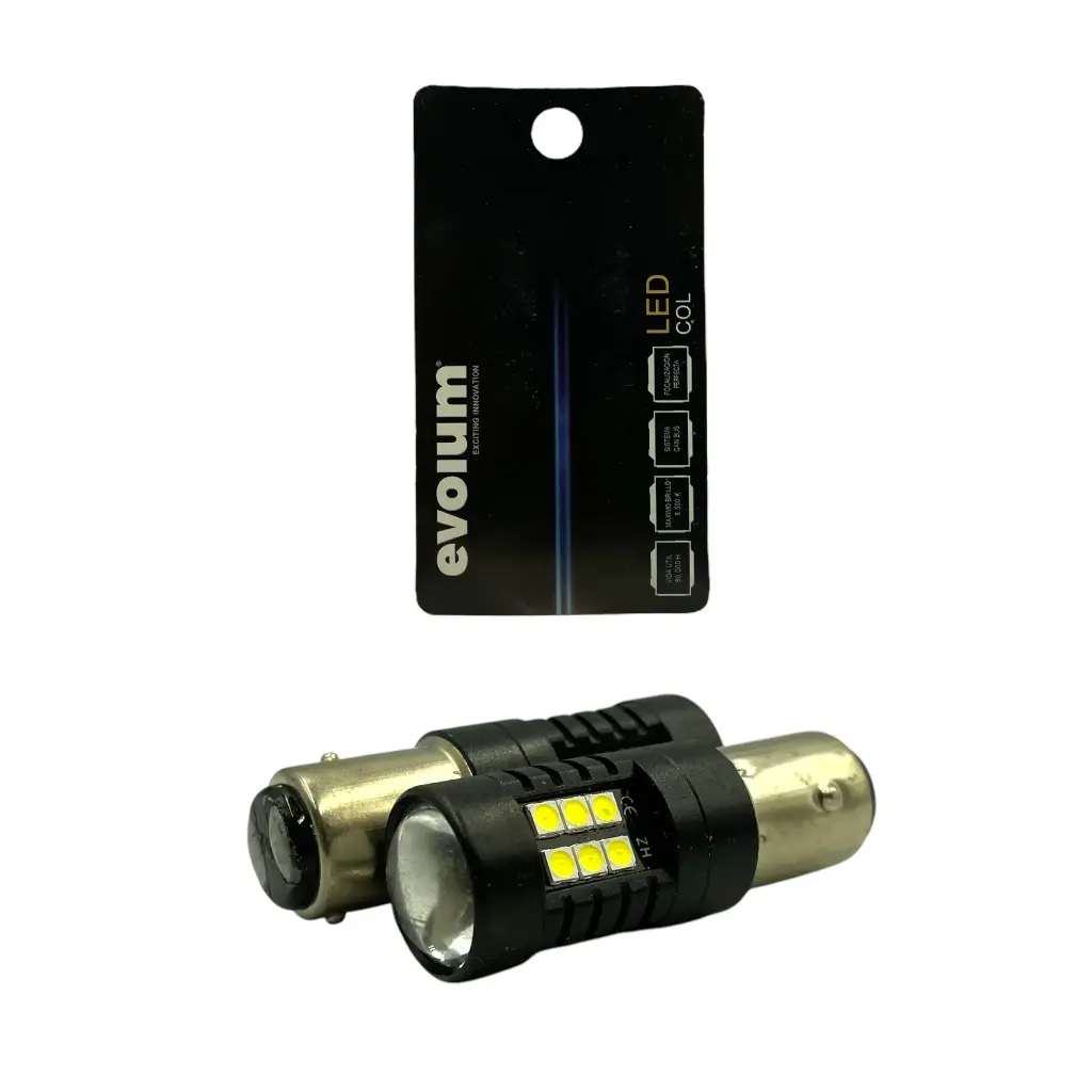Foco Evolum de 1157 con lupa