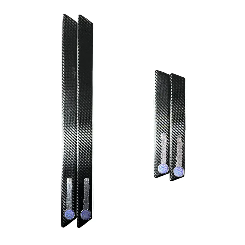 Embellecedor tipo fibra de carbono vw