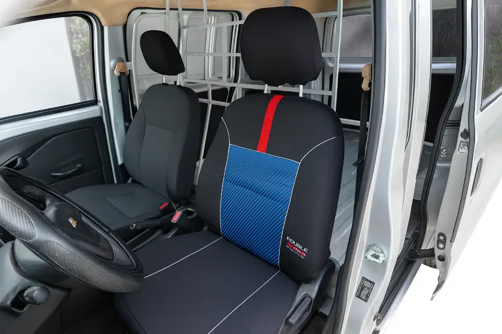 Cubreasiento red bull negro con azul