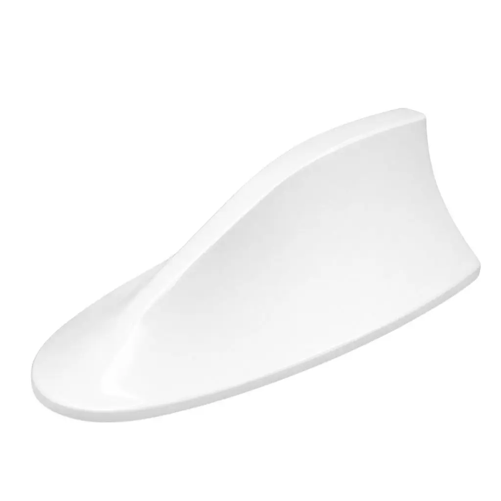 Antena blanca con cable receptora de señal