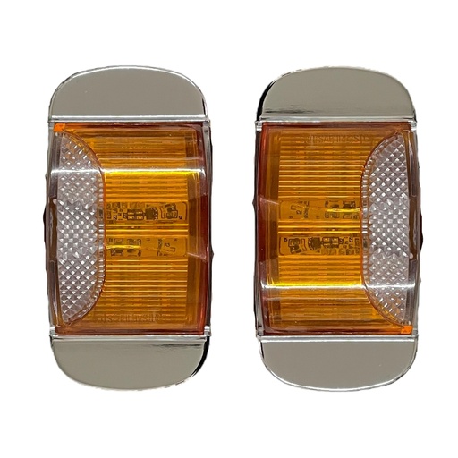 Plafon direccional ámbar con borde cromado y luz direccional de color 