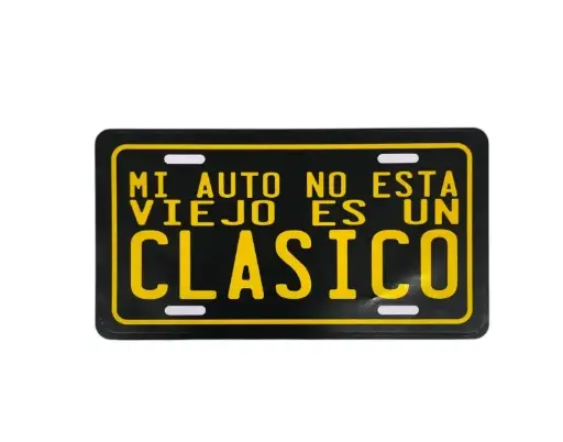 [STICKER-CLASICO] Sticker con frase "Mi auto no esta viejo es un clasico"