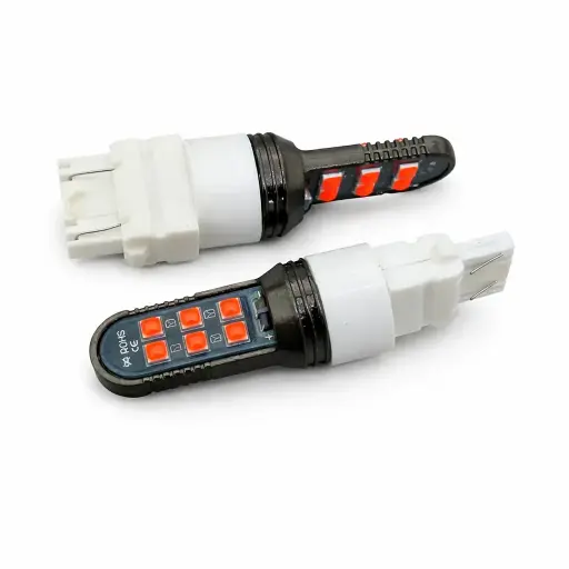 [XD-01-3157R] Foco 3157 con 12 LED rojo 