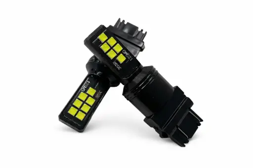 [XD-03-3157W] Foco de 12 LED 3157 blanco